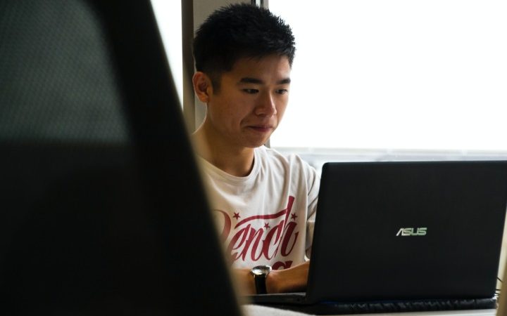 All About Asus 2-in-1 q535 Laptop & Its Specifications