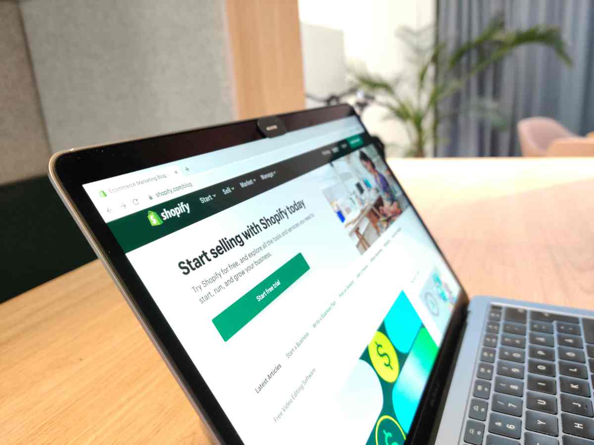 Shopify vs Etsy: Picking the Storefront That Feels Right